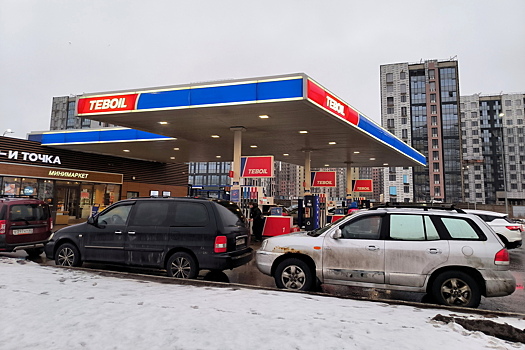 В стране ЕС неожиданно начали закрывать АЗС с российскими корнями