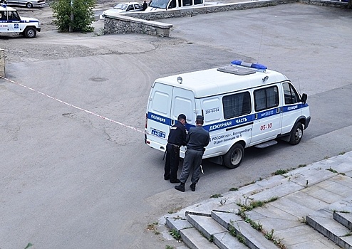 Дали в глаз и в пах: на Урале полицейских заподозрили в избиении задержанного