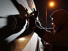 В Псковской области полицейские по горячим следам задержали подозреваемых в сбыте фальшивок