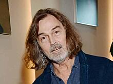 Никас Сафронов предложил жениха Елене Степаненко