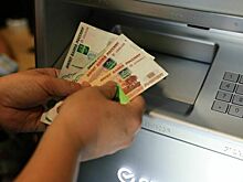 Пополнение через банкоматы хотят ограничить миллионом рублей в месяц