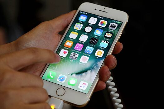 Apple попробует запустить iPhone с OLED-дисплеем в 2017 году, несмотря на сложности