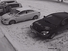 Предполагаемый убийца пропавшего Михаила Кравченко попал на видео в Новосибирске