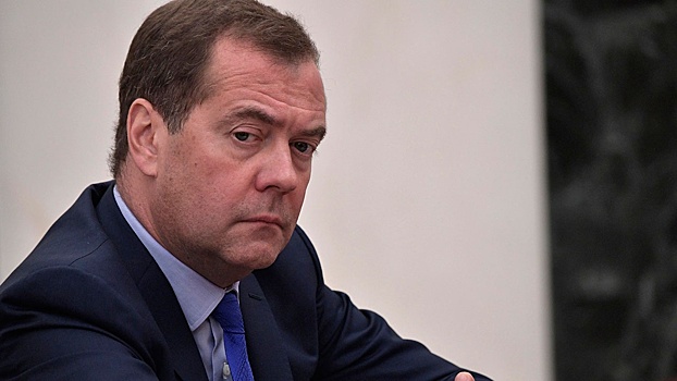 Медведев предложил альтернативу термину «импортозамещение»