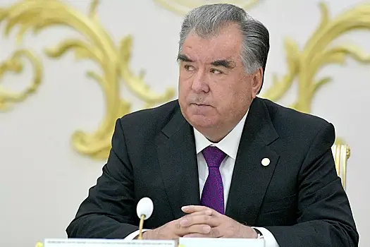 Рахмон призвал РФ с уважением относиться к Таджикистану