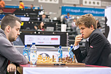 Весь мир обсуждает отказ Карлсена от матча с Непомнящим, а гроссмейстеры тем временем играют между собой в шахматы