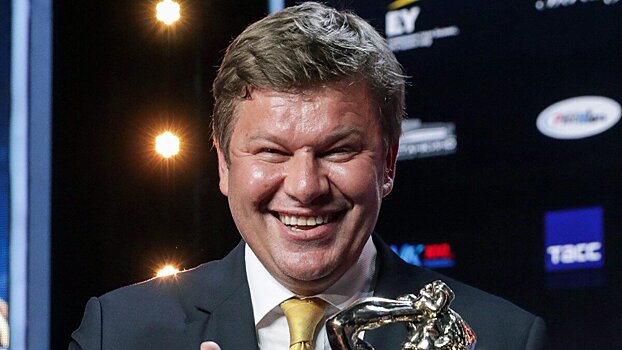 Губерниев о том, что его программа взяла ТЭФИ: «Тем, кто освещает футбол на нашем канале, надо много поработать, чтобы дотянуться до нашего звездного уровня»