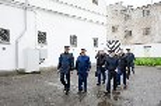 СИЗО-1 УФСИН России по Псковской области посетили заместитель прокурора области, региональный омбудсмен и председатель ОНК