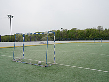 В Самаре восстановили футбольно-хоккейную площадку