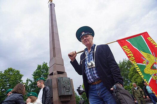 Память мы навеки сохраним