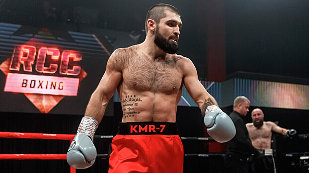 Экс-претендент на пояс WBA Курбанов проведет бой в Екатеринбурге