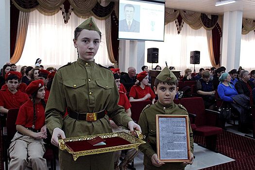 Два ордена и медаль пришли с войны в семьи погибших на Северный Кавказ