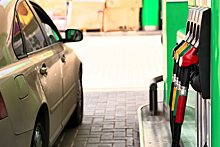 Иностранцы в Венгрии будут платить за бензин на 60% больше