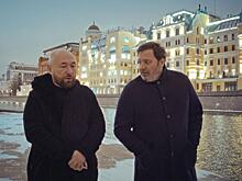 Премьеру документального сериала Сергея Минаева о России 2000-х покажут Wink и more.tv