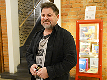 Молодая жена Цекало разделась на камеру и вызвала оторопь