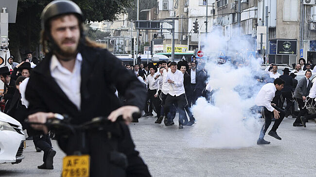 Евреи-ортодоксы устроили беспорядки в Израиле
