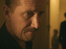 В фильме "Правда" герой Кузьмы Котрелева скрывает страшную тайну