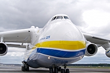 «Второй бы борт достроили»— Украинские силачи протащили Ан-225 на 4,3 метра