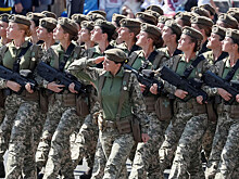 Верховная рада Украины в первом чтении поддержала добровольный воинский учет женщин