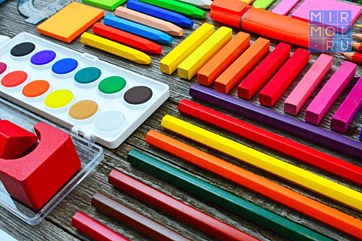 Более 40 сирот и нуждающихся школьников Каякентского района получат помощь к 1 сентября