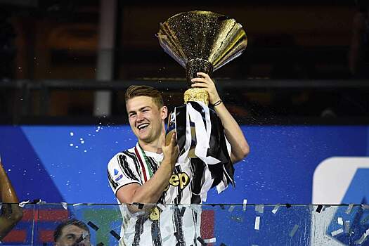 Де Лихт останется в «Ювентусе»