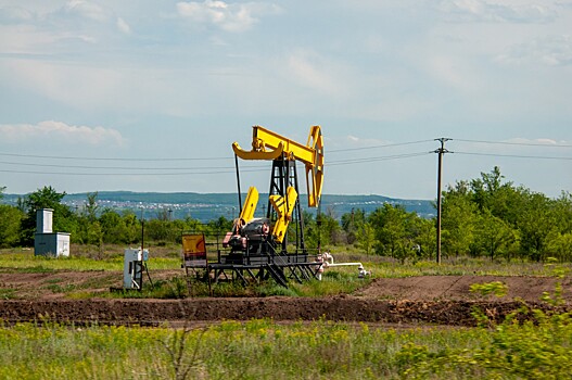 Аналитик спрогнозировал ситуацию на рынке нефти на фоне удара Израиля по Ирану