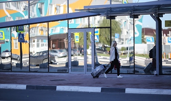 В России ослабили ограничения на въезд и выезд иностранцев в страну