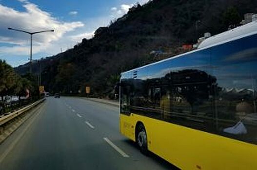 В Советском округе Омска возобновили работу троллейбусов и автобусов