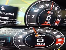 Серийная модель Audi R8 V10 вышла на старт против 1000-сильной версии