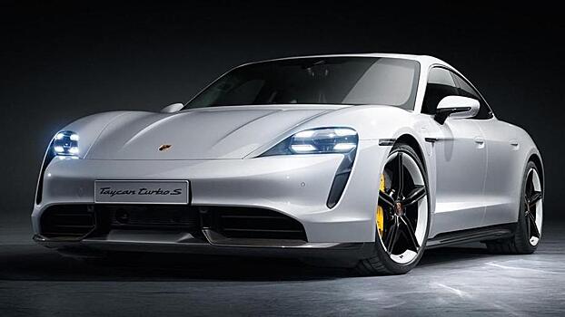 Porsche показал фото своего первого электромобиля