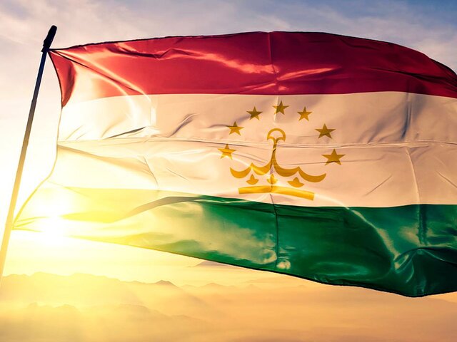 МИД Таджикистана призвал граждан временно не выезжать в РФ