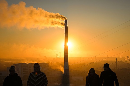 В Кузбассе загрязненность воздуха составила 50 процентов: жителям советуют не выходить на улицу