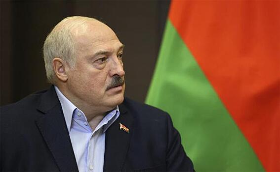 Лукашенко опоздал на саммит ЕАЭС из-за «слабого Mercedes»