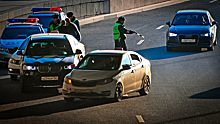 Фото обновленной Lada Vesta и салона преемника "Нивы", решение по штрафам за среднюю скорость и другие события недели
