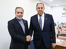 Лавров на встрече с главой МИД Ирана Аракчи пошутил про гостеприимство