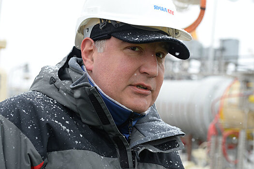 Дмитрий Рогозин провел выездное заседание Госкомиссии в порту Сабетта