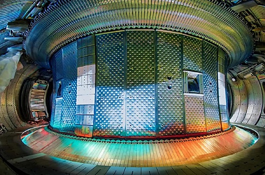 Термоядерный реактор во Франции поставил новый рекорд термоядерного синтеза за счет нового материала облицовки реактора