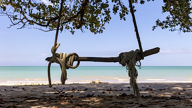Стоит ли ехать на Пхукет в сезон дождей ради дешевого тура
