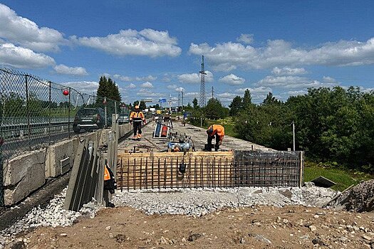 Ремонт моста через реку Полой выполнен на 60%