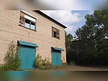 Заброшенное здание в Каштаке принадлежит предпринимателю