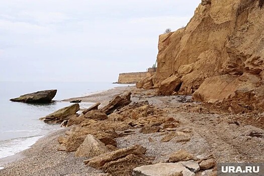 Пляжи Севастополя пригодны для купания, мазута нет