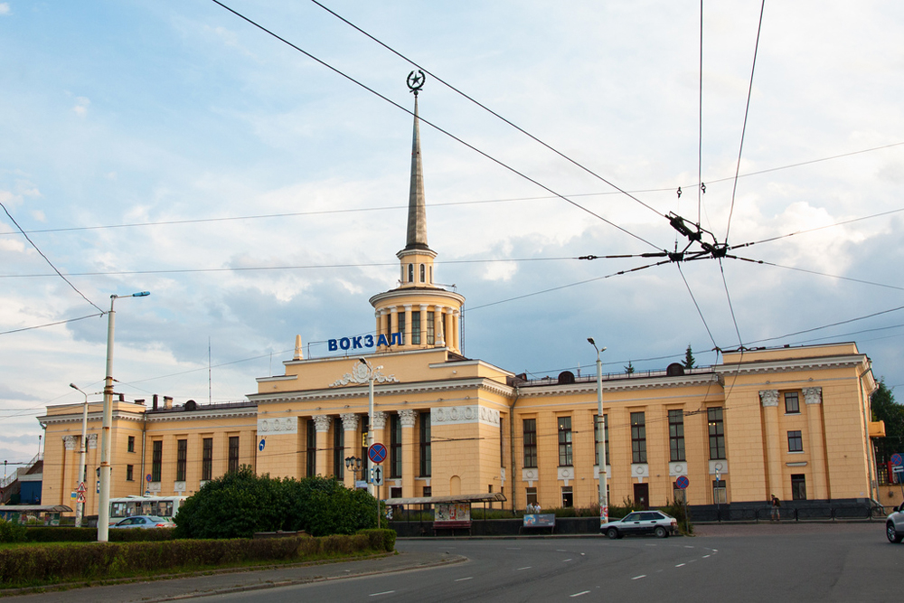 Железнодорожный вокзал Петрозаводска, Петрозаводск, Карелия, Россия, Европа