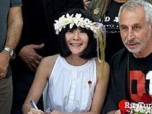 62-летний турецкий актер женился на японке