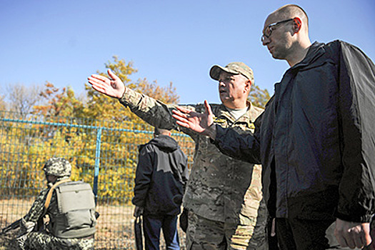 Стену на границе Украины с Россией назвали огородной решеткой