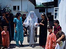 В Таджикистане стали популярны онлайн-свадьбы