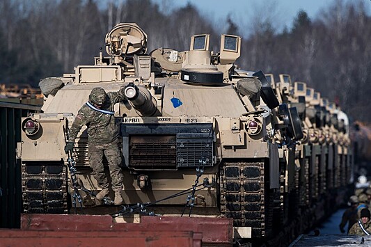 Стало известно, сколько танков Abrams США направят на Украину