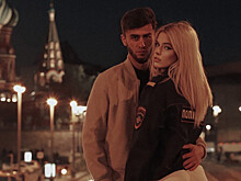 Подругу блогера Бобиева арестовали после фотосессии на фоне храма Василия Блаженного