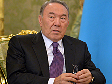 Назарбаев сложил суперпрезидентские полномочия