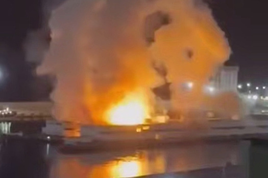 Американцы ударили по мавзолею Уго Чавеса в Каракасе