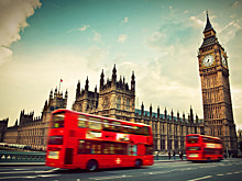 На дороге к Brexit у Мэй возникли препятствия из-за Корбина и ЕК